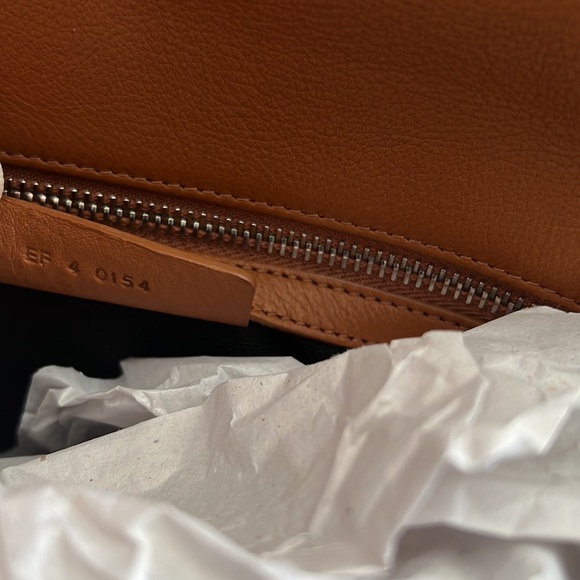 Givenchy Medium Pandora Pure in Hazel - Picture 6 of 16